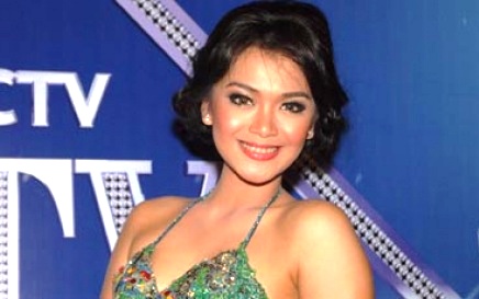 Sheza Idris Pilih Massage di Salon